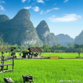 广西的网红广西三天两晚纯玩旅游攻略 3天游玩路线景点｜网红打卡点的拥挤人群